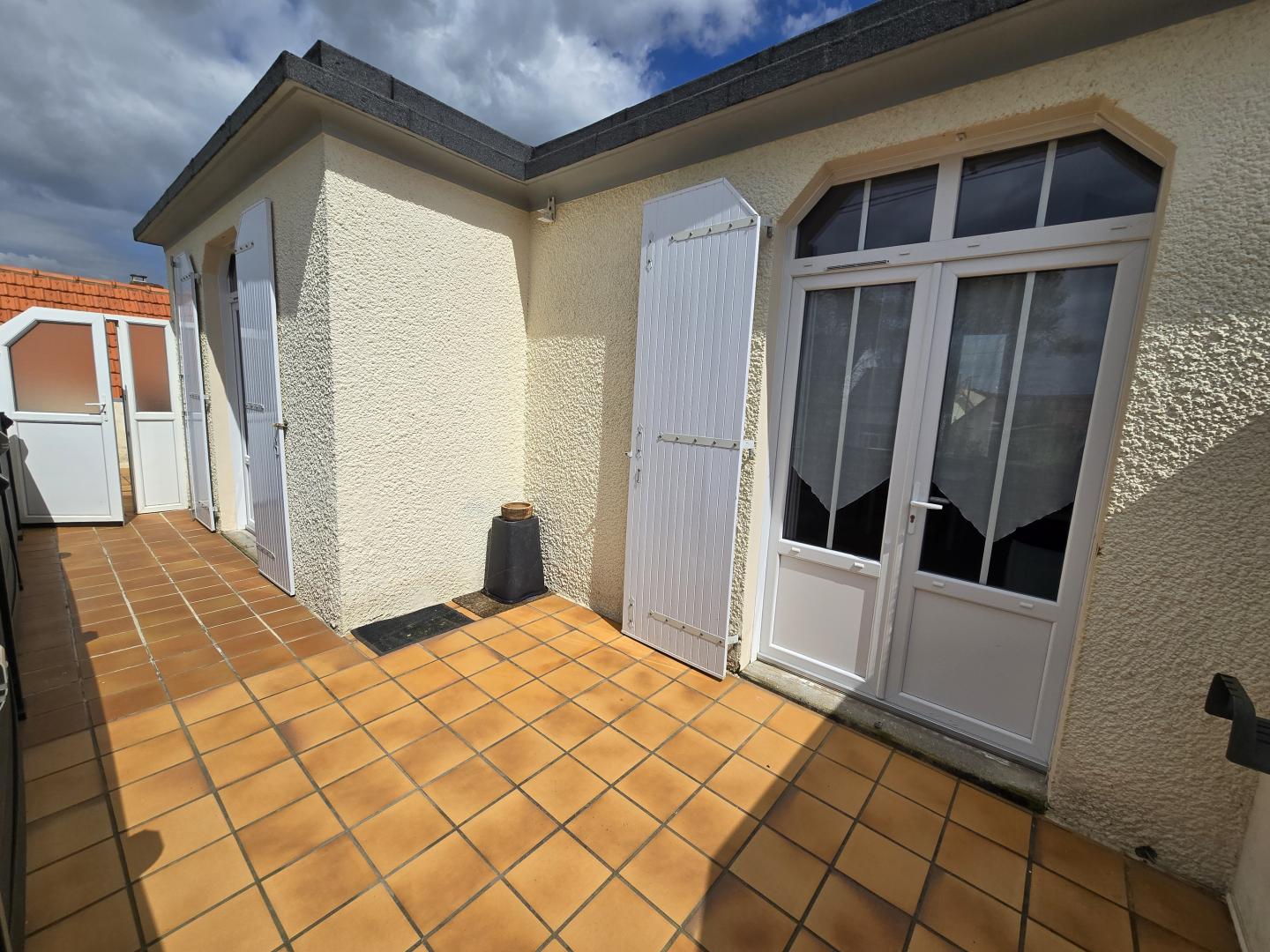 Maison — réf 987