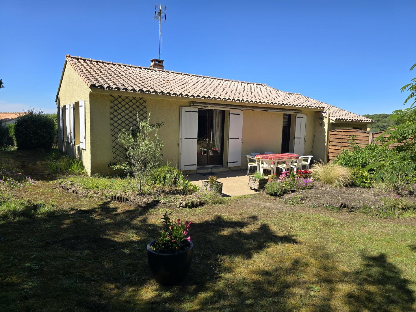 Maison — réf 987