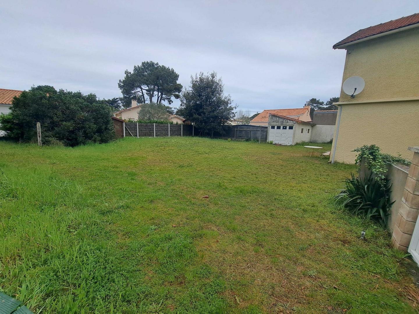 Maison — réf 987