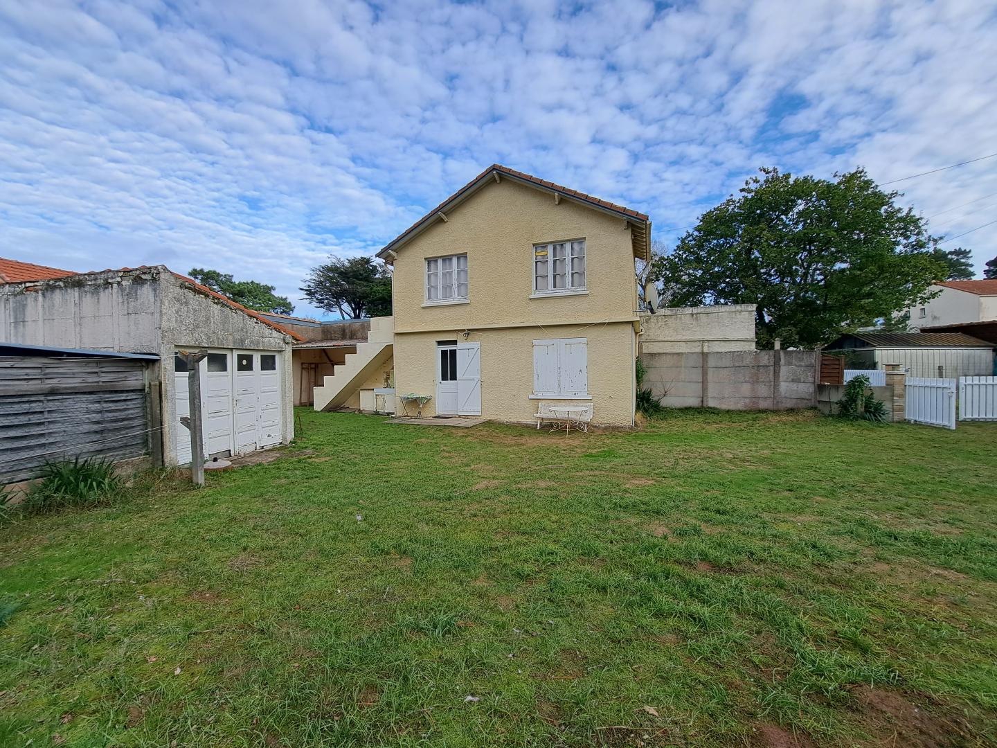 Maison — réf 987